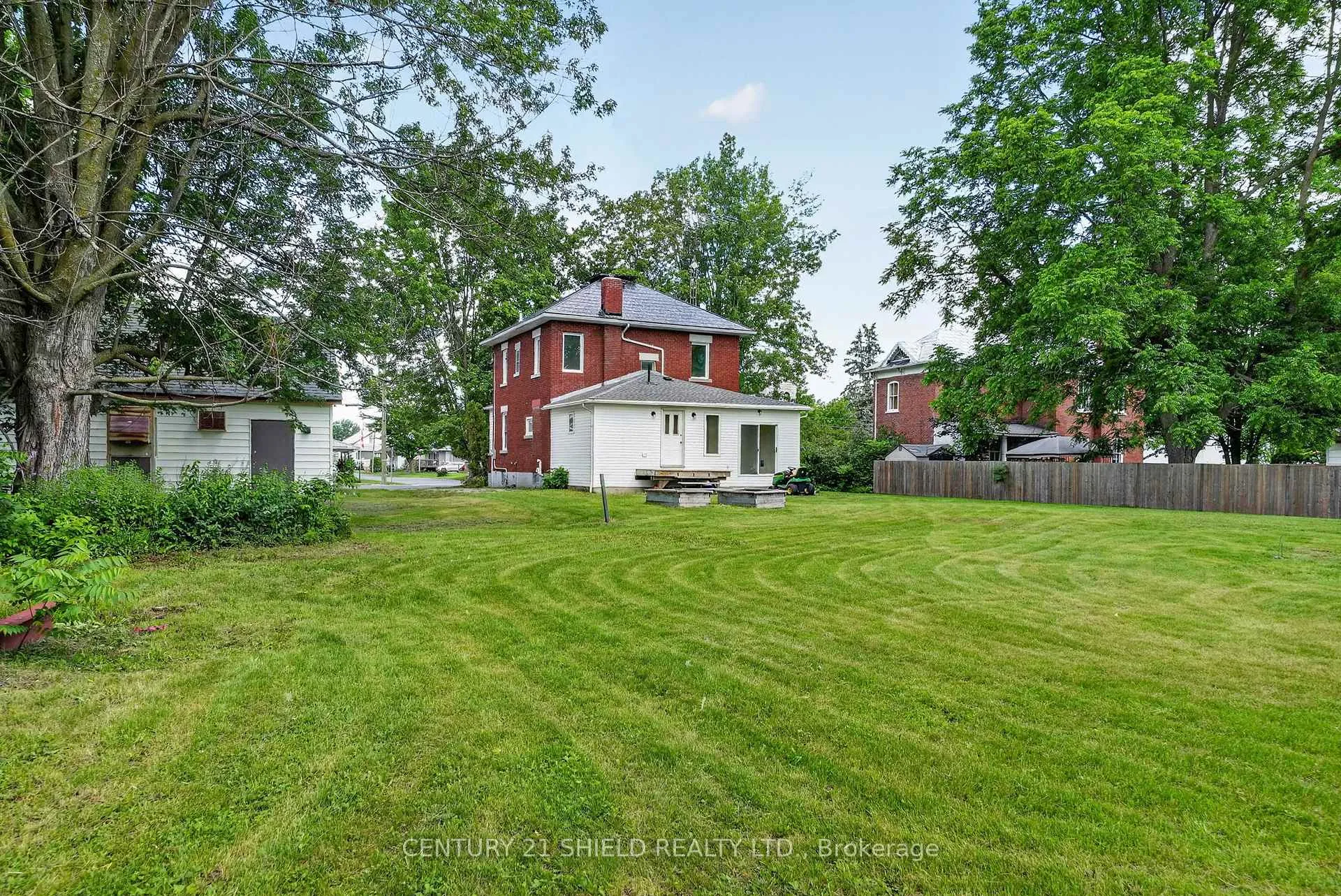 Photo 41 of 25 Front Street, North Stormont, Finch — HOMEH