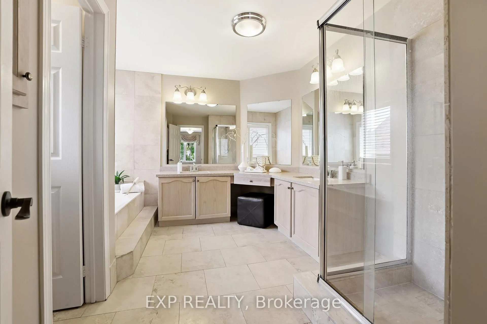 Photo 25 of 467 Delaney Drive, Ajax, Central West — HOMEH