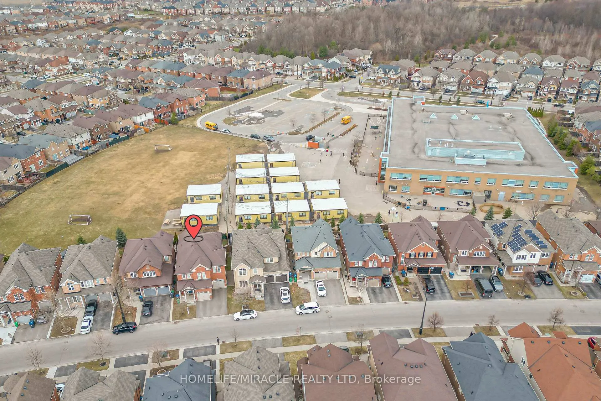 Photo 3 of 32 Agricola Road, Brampton, Northwest Brampton — HOMEH