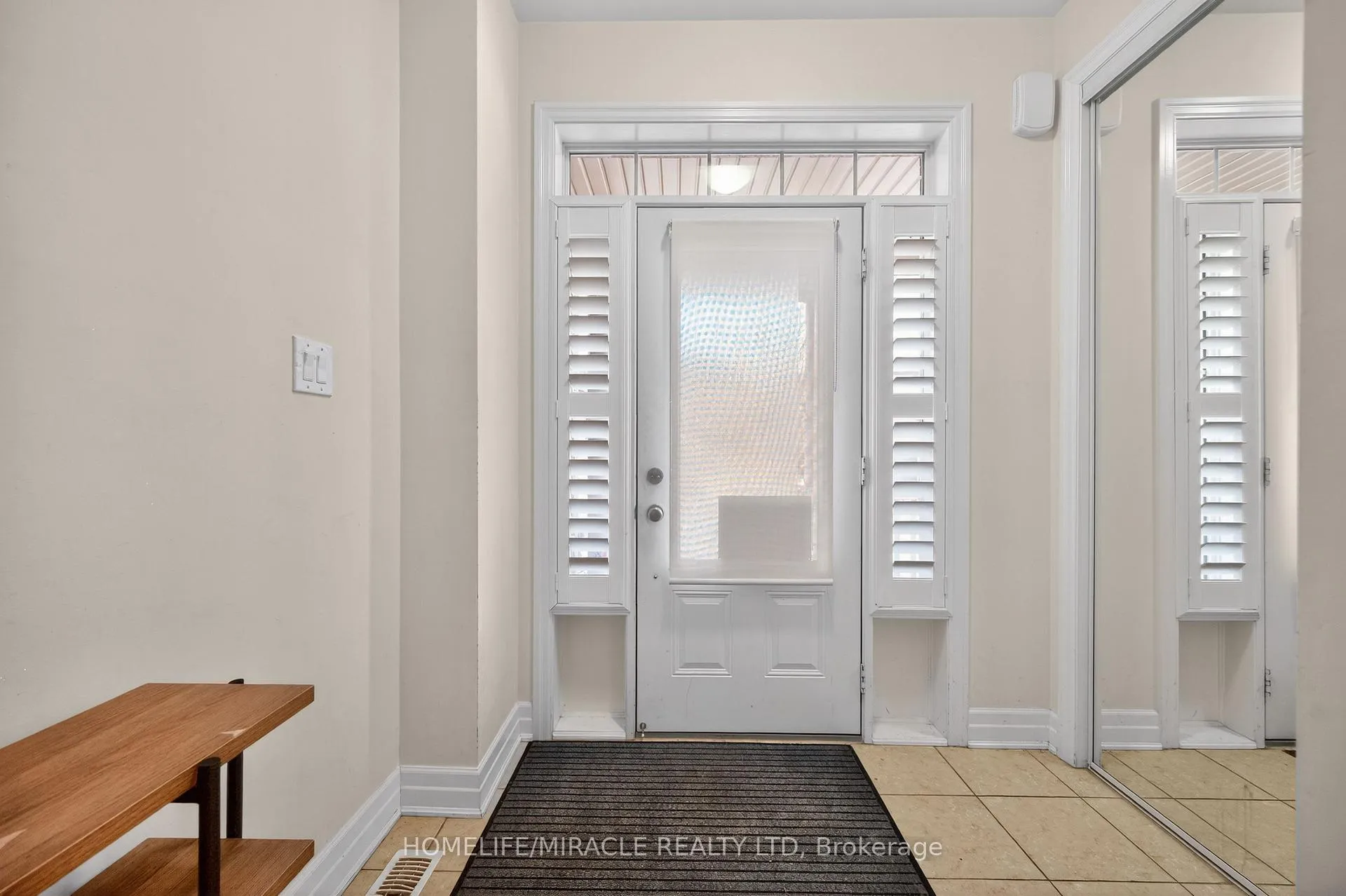 Photo 10 of 32 Agricola Road, Brampton, Northwest Brampton — HOMEH