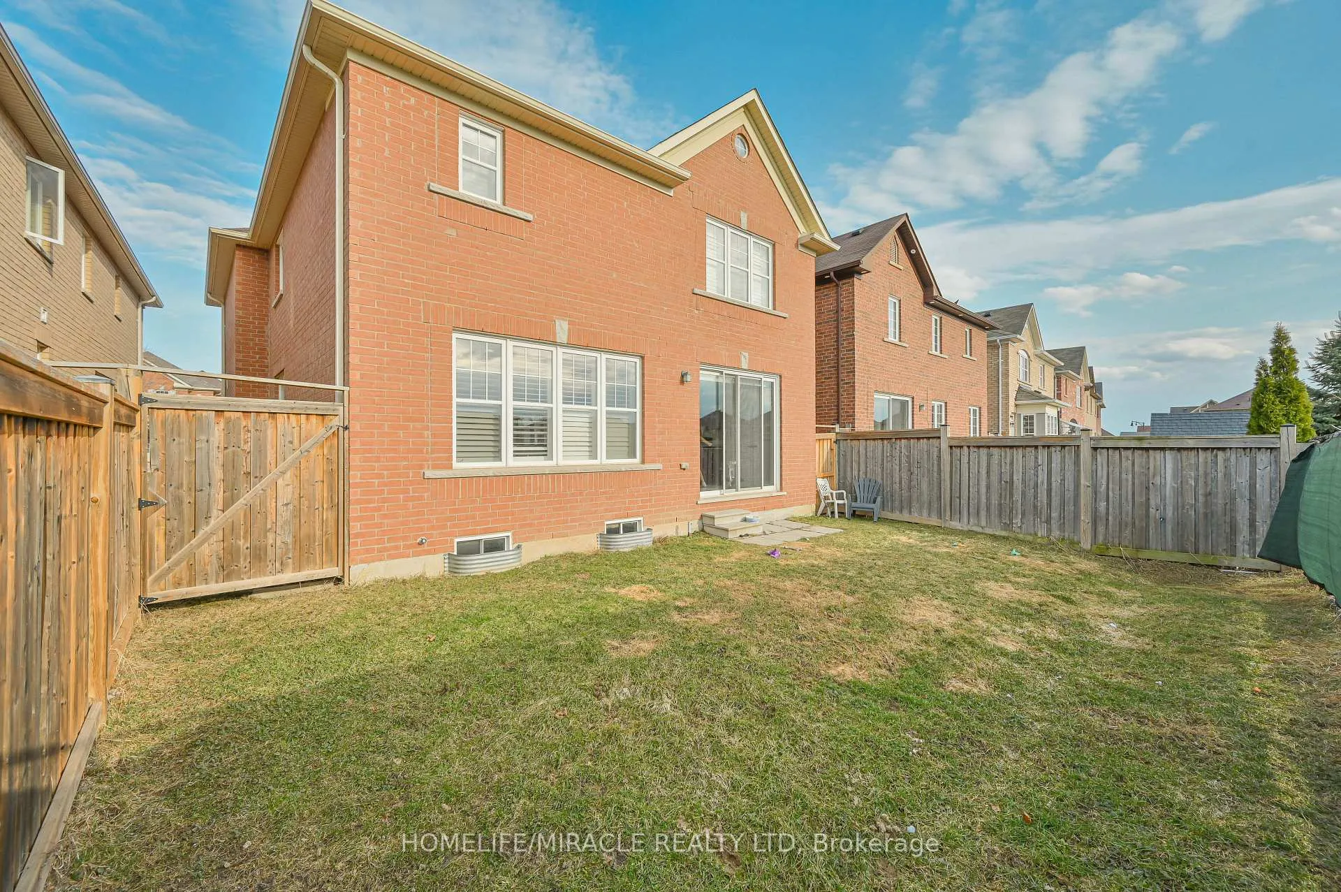 Photo 49 of 32 Agricola Road, Brampton, Northwest Brampton — HOMEH