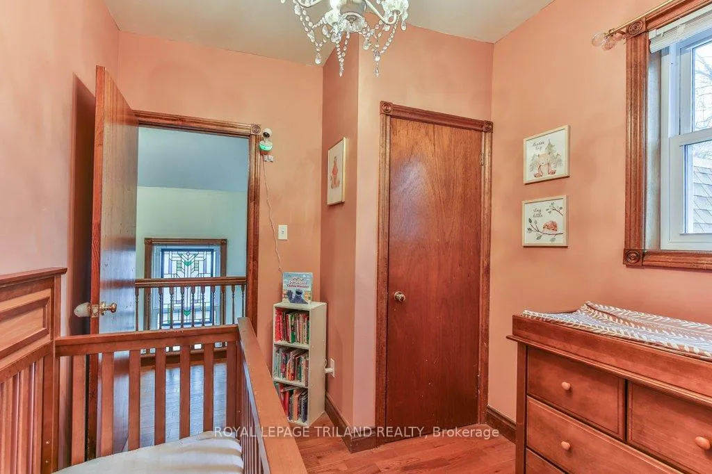 Photo 33 of 941 Queens Avenue, London, East G — HOMEH