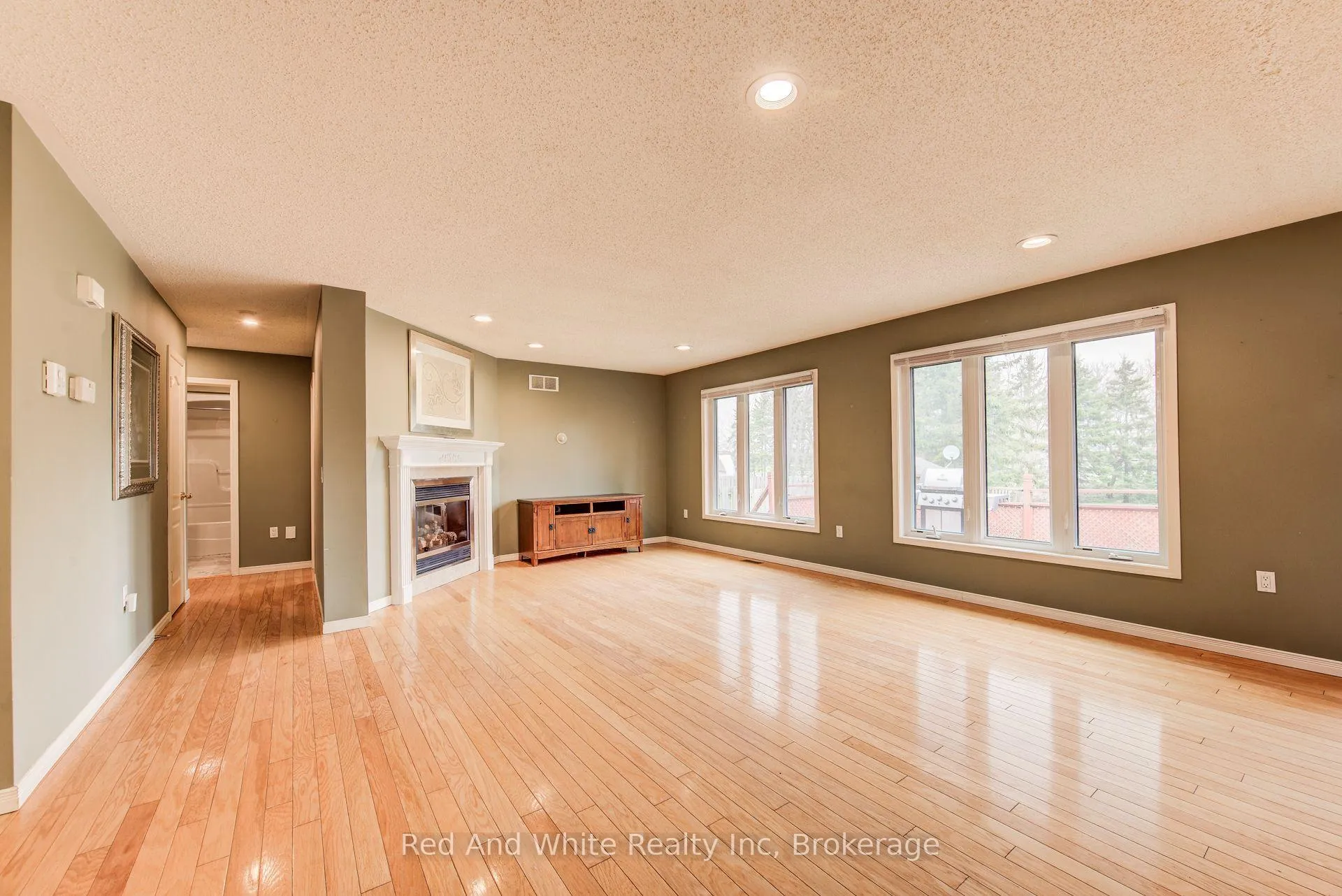 Photo 11 of 5239 Ament Line, Wellesley — HOMEH
