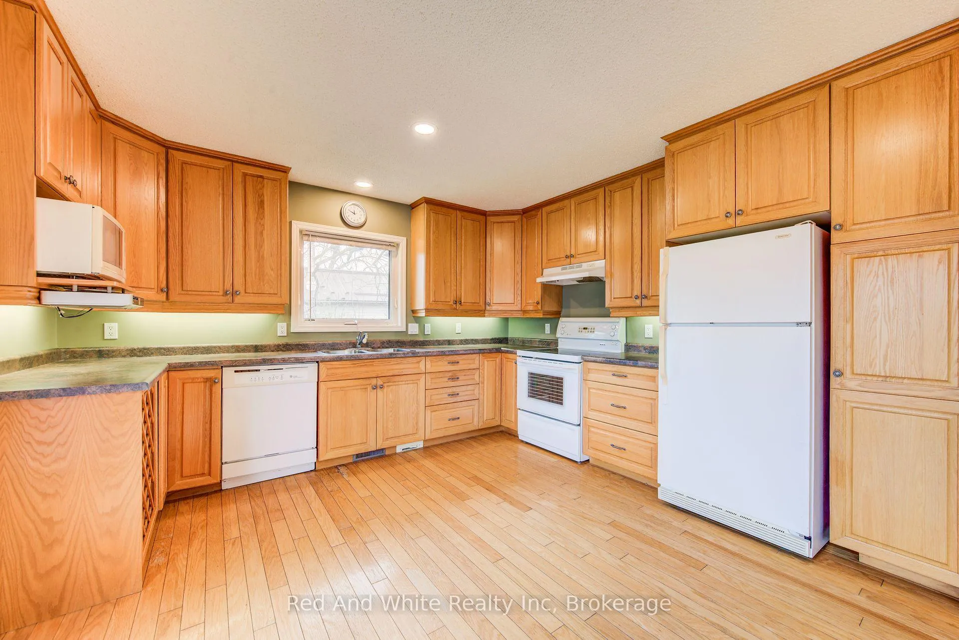 Photo 19 of 5239 Ament Line, Wellesley — HOMEH