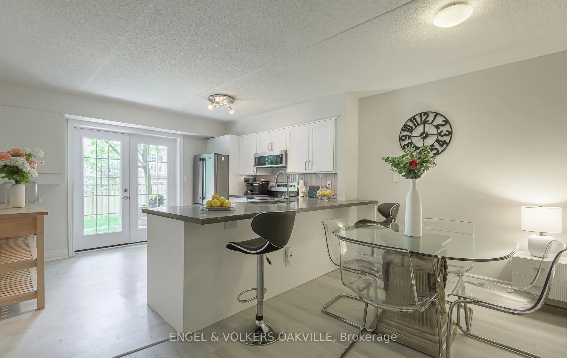Photo 7 of Unit 107, 1830 Walker's Line, Burlington, Palmer — HOMEH