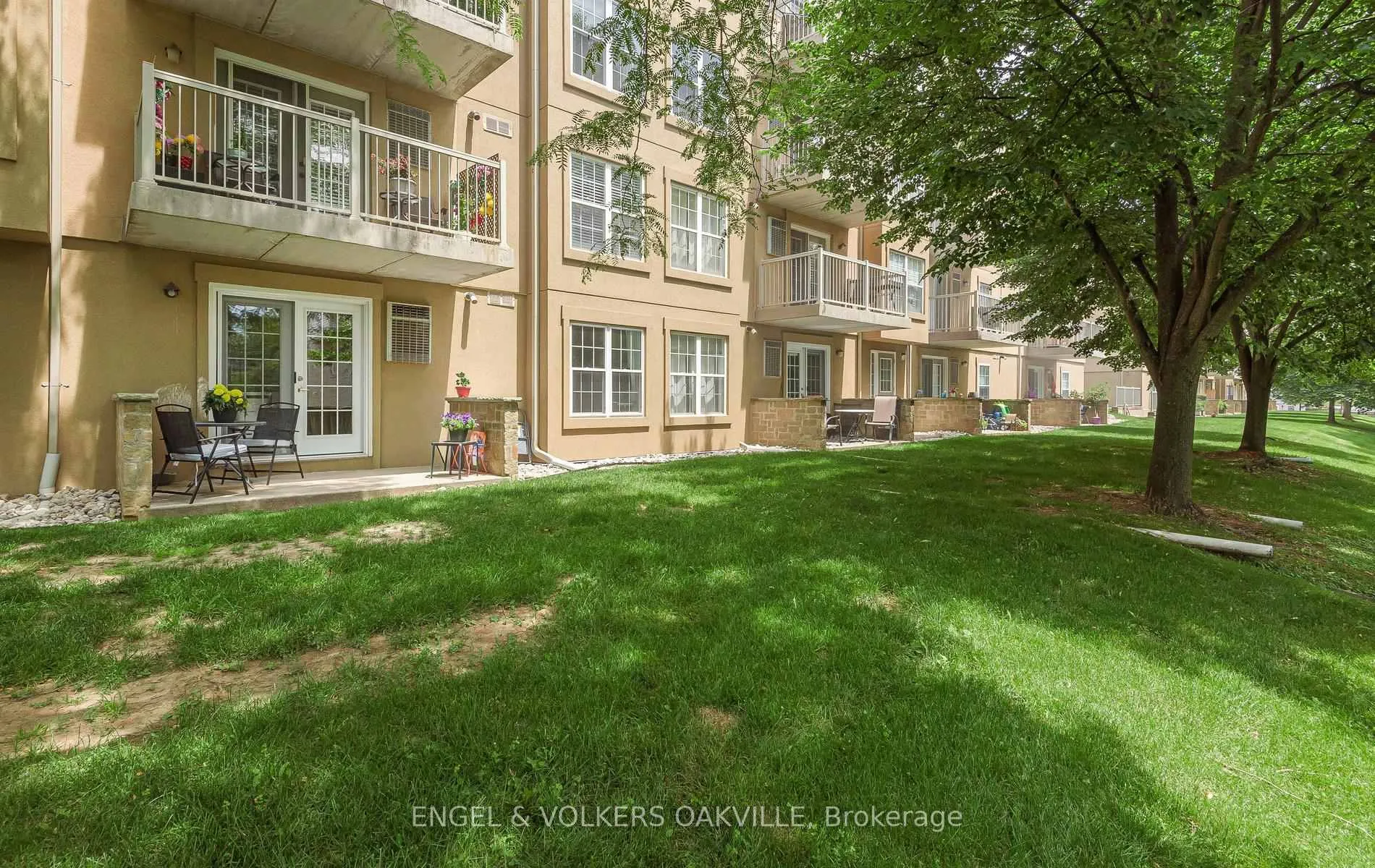 Photo 19 of Unit 107, 1830 Walker's Line, Burlington, Palmer — HOMEH