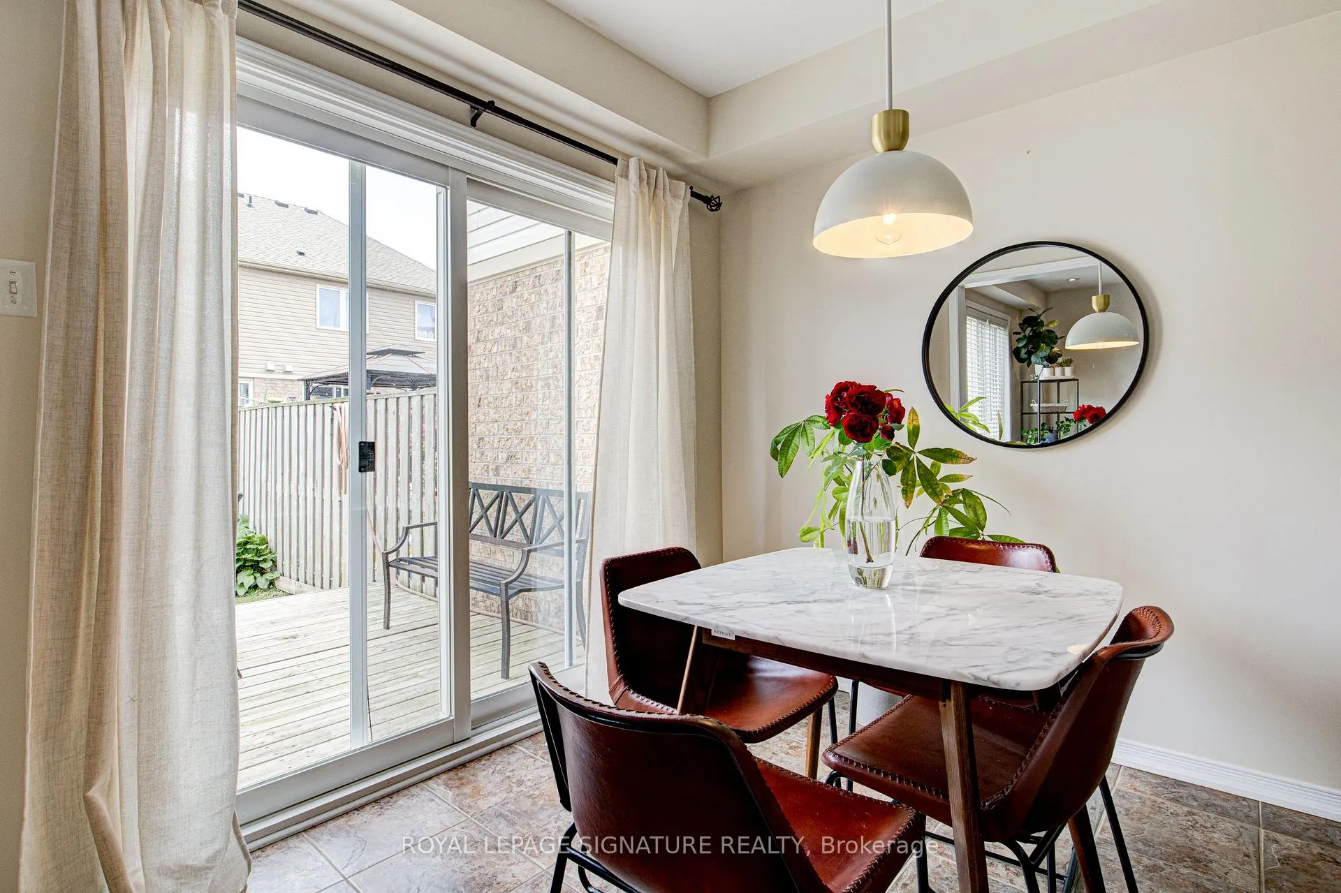 Photo 13 of 39 Trowbridge Street, Woolwich, Breslau — HOMEH