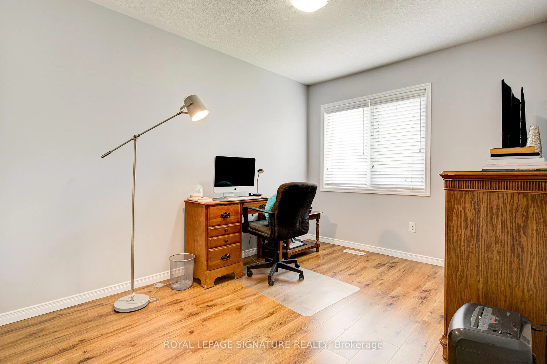Photo 32 of 39 Trowbridge Street, Woolwich, Breslau — HOMEH