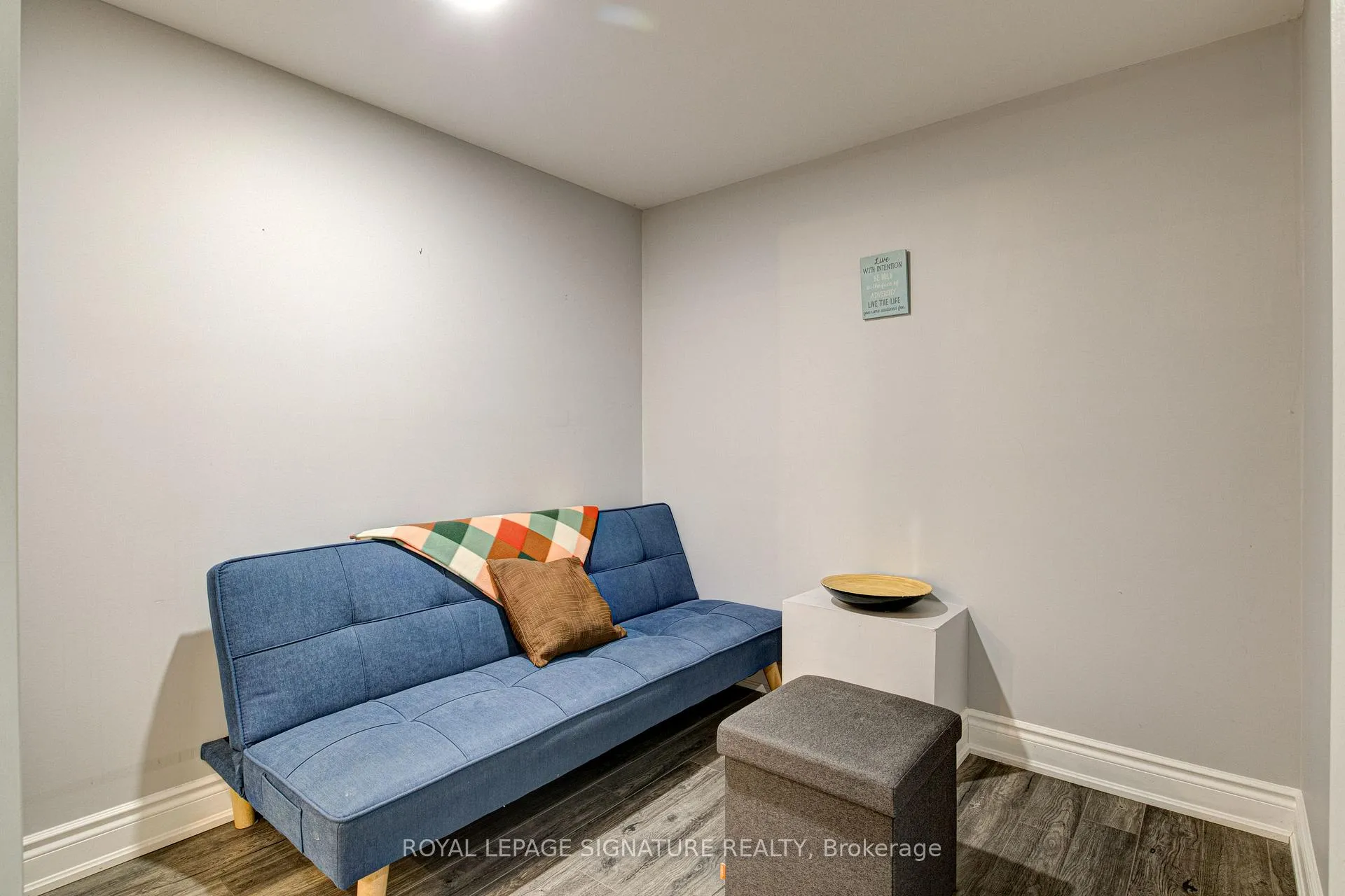 Photo 39 of 39 Trowbridge Street, Woolwich, Breslau — HOMEH