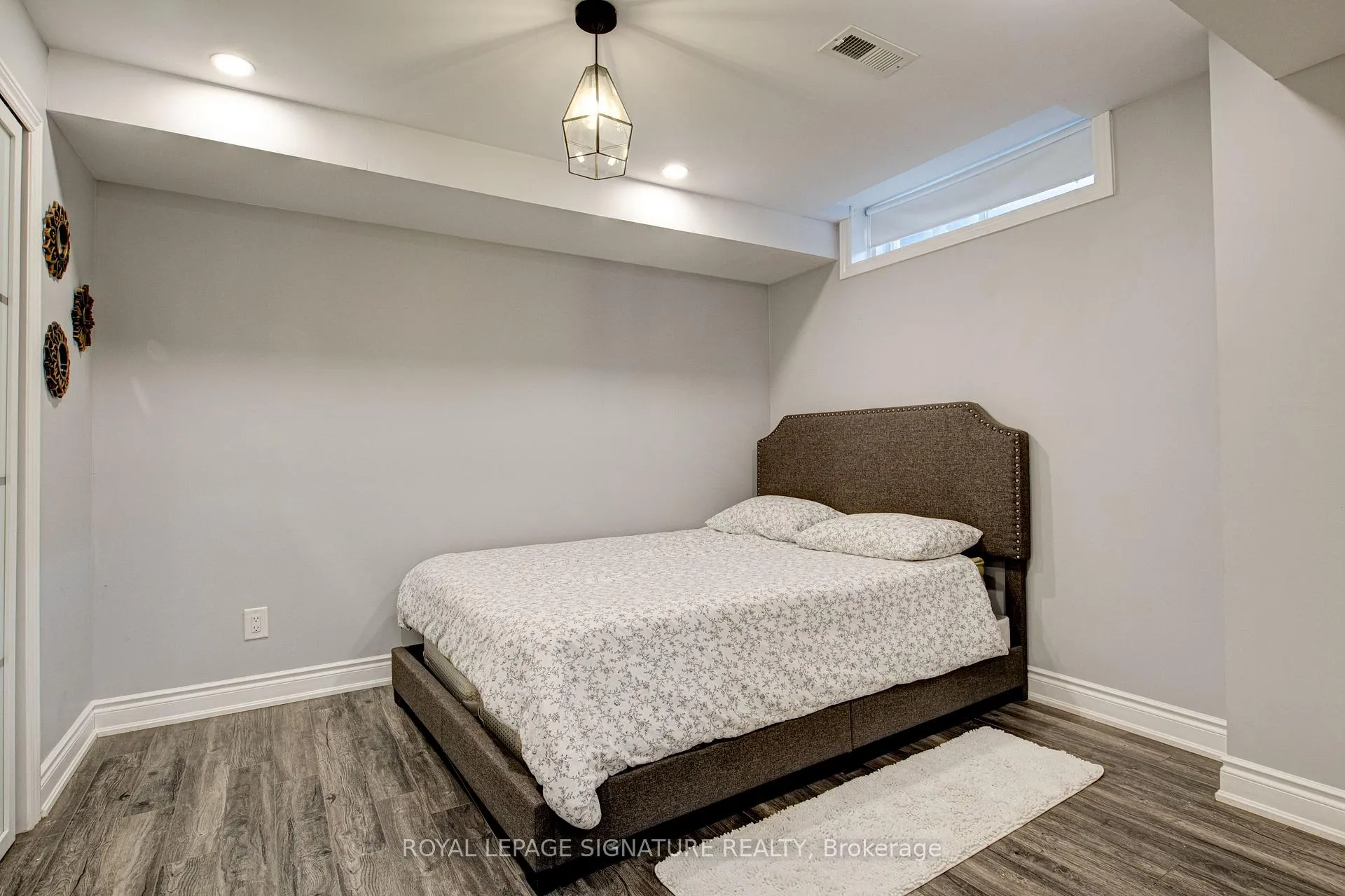 Photo 40 of 39 Trowbridge Street, Woolwich, Breslau — HOMEH