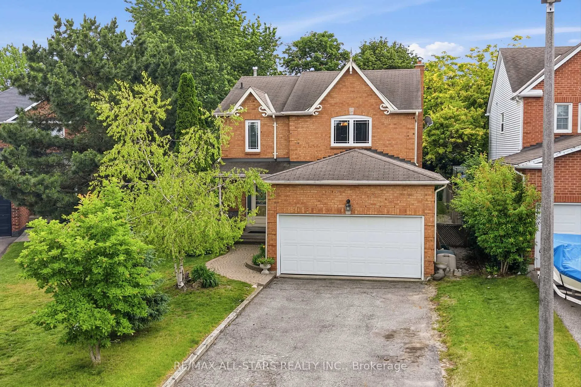 Photo 1 of 11 Sherie Drive, Georgina, Keswick North — HOMEH