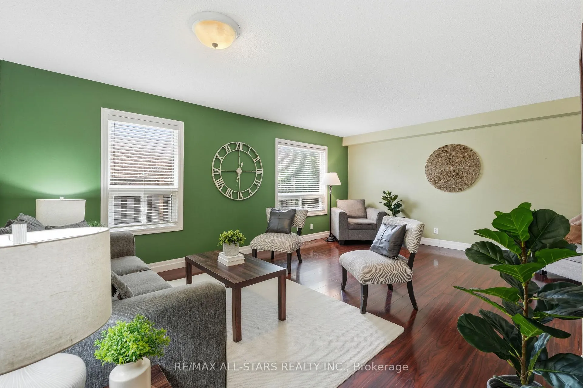 Photo 15 of 11 Sherie Drive, Georgina, Keswick North — HOMEH