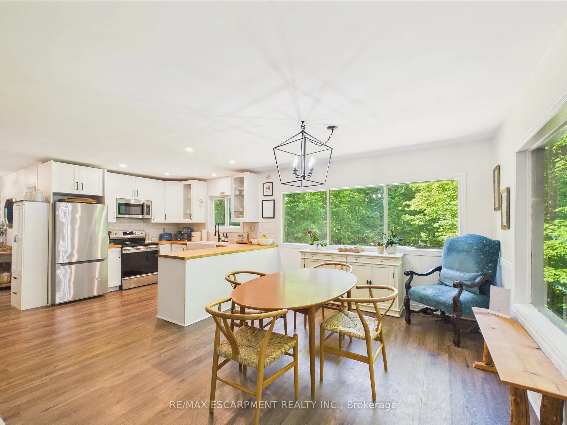 Photo 8 of 1700 Lorimer Lake Road E, Whitestone, Hagerman — HOMEH