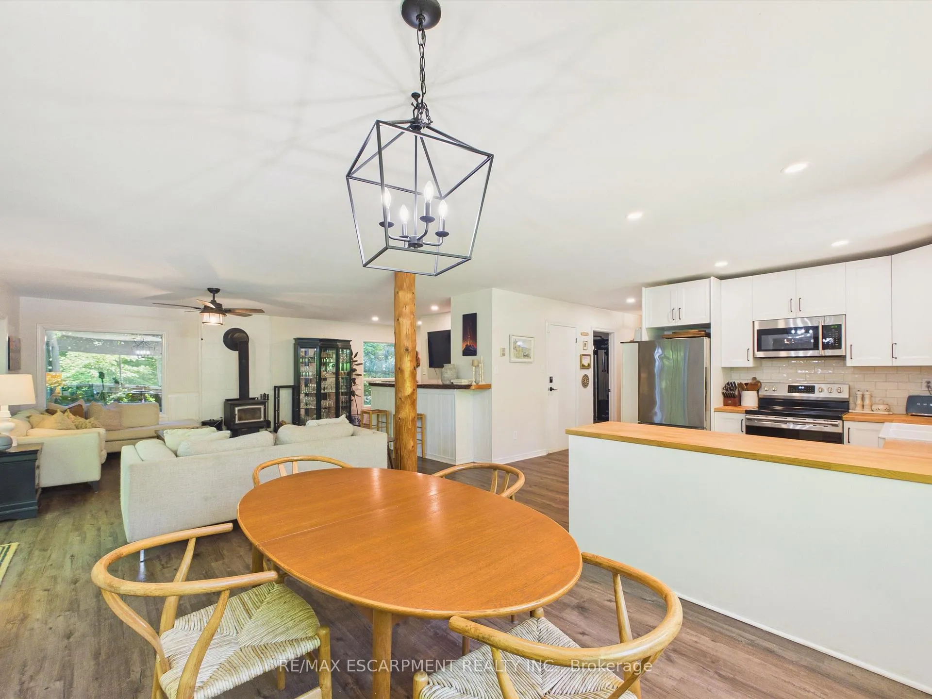 Photo 11 of 1700 Lorimer Lake Road E, Whitestone, Hagerman — HOMEH