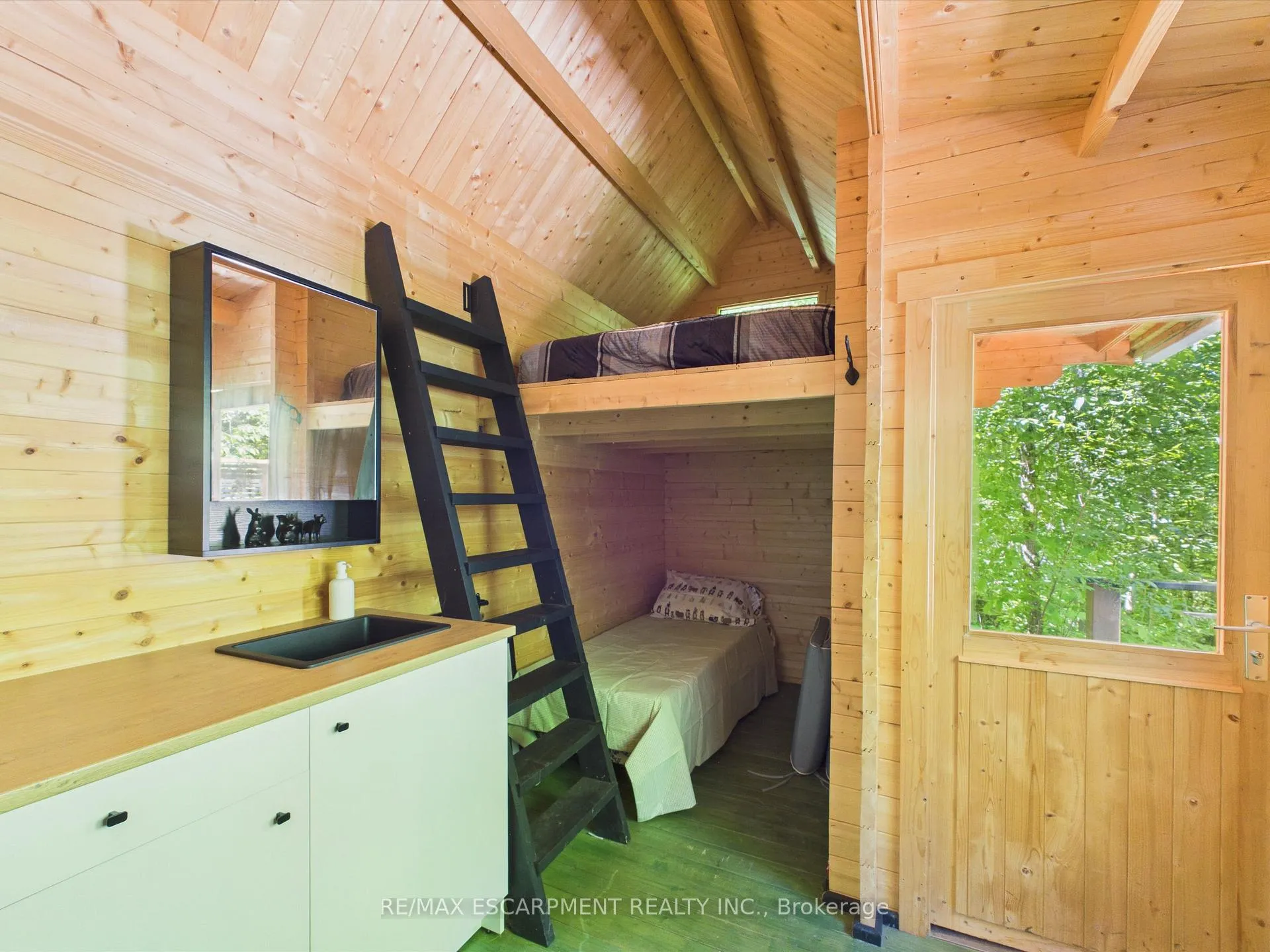Photo 35 of 1700 Lorimer Lake Road E, Whitestone, Hagerman — HOMEH