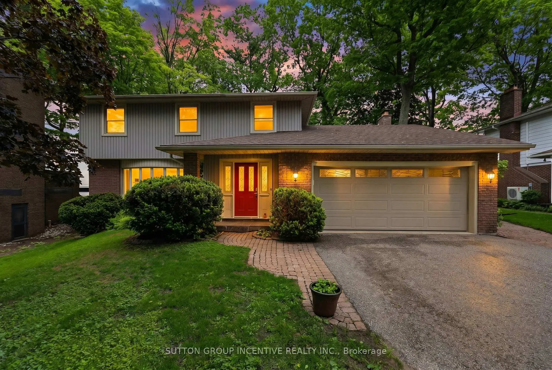 Front of 3 Southwood Circle
