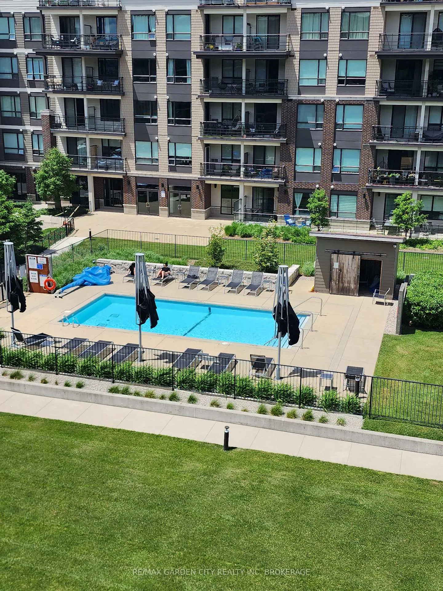Photo 14 of Unit 206, 10 Esplanade Lane, Grimsby, Grimsby Beach — HOMEH