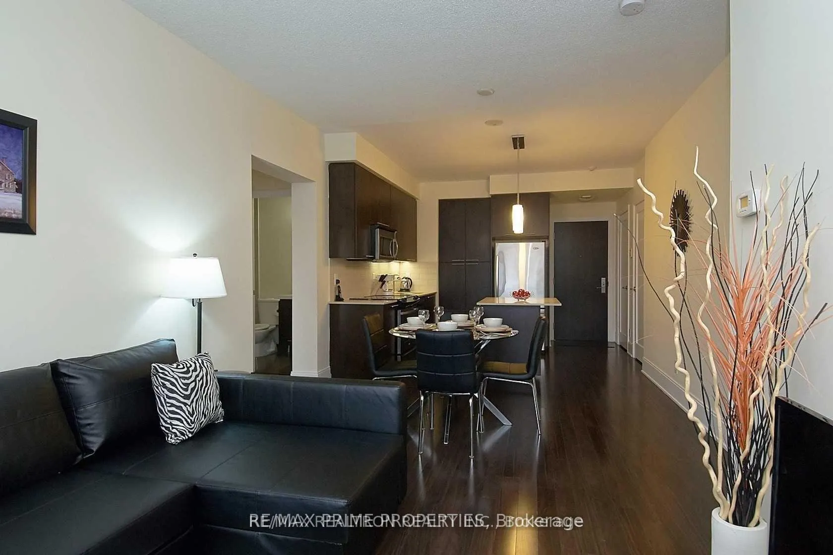 Photo 17 of Unit 1319, 70 Roehampton Avenue, Toronto, Mount Pleasant West — HOMEH