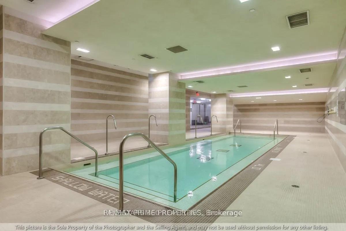 Photo 23 of Unit 1319, 70 Roehampton Avenue, Toronto, Mount Pleasant West — HOMEH