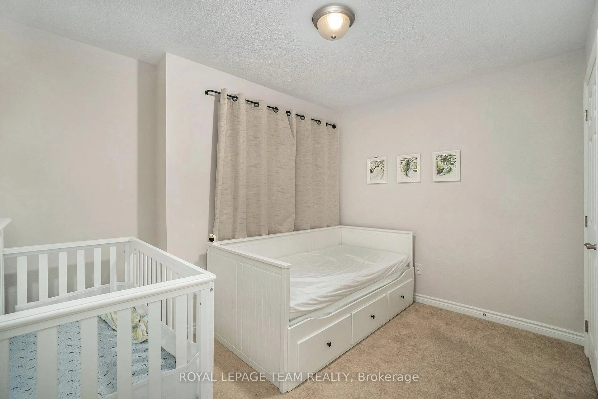 Photo 11 of 112 Walleye Private, Ottawa, Barrhaven - Half Moon Bay — HOMEH