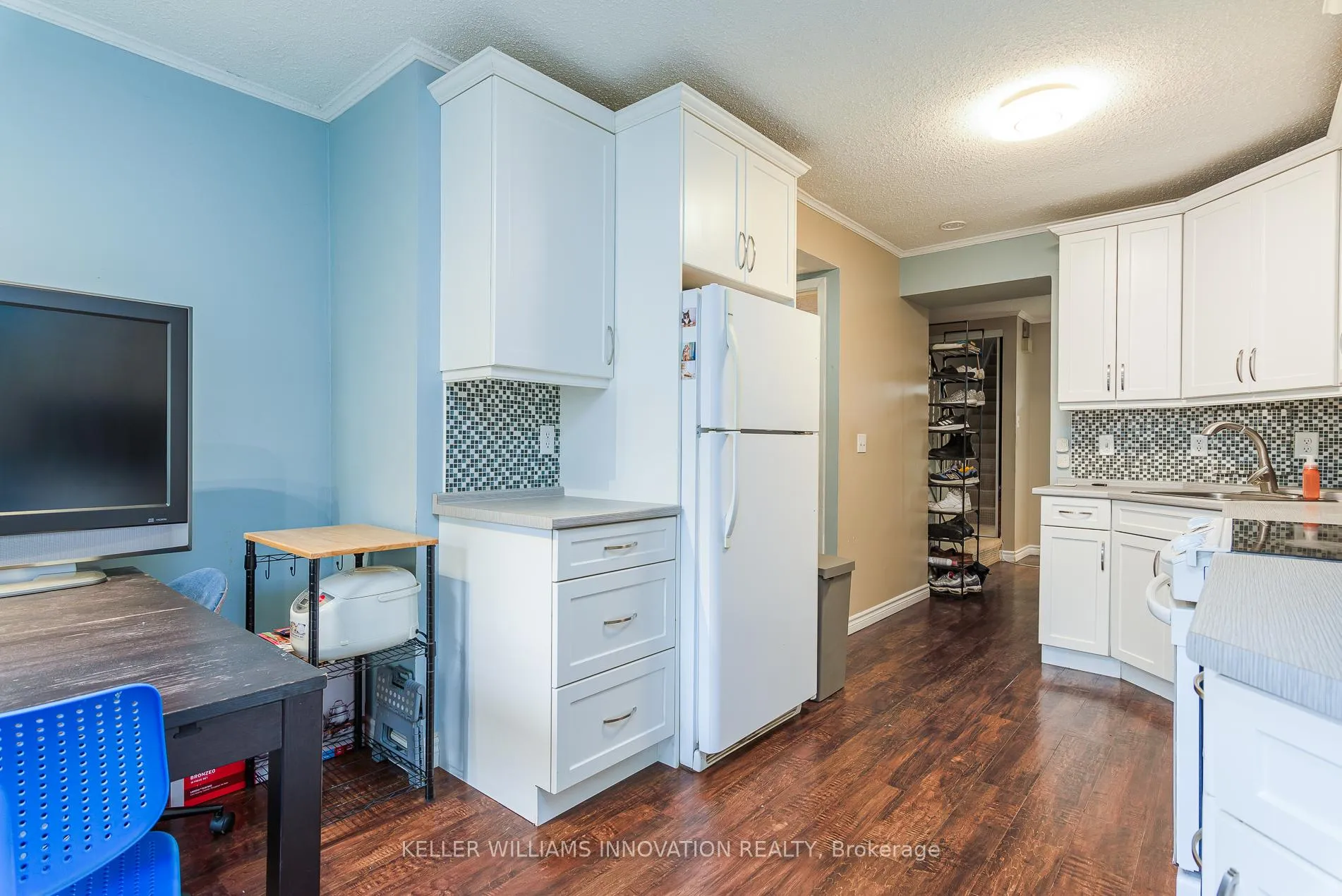 Photo 10 of Unit 32, 121 University Avenue E, Waterloo, Downtown Waterloo — HOMEH