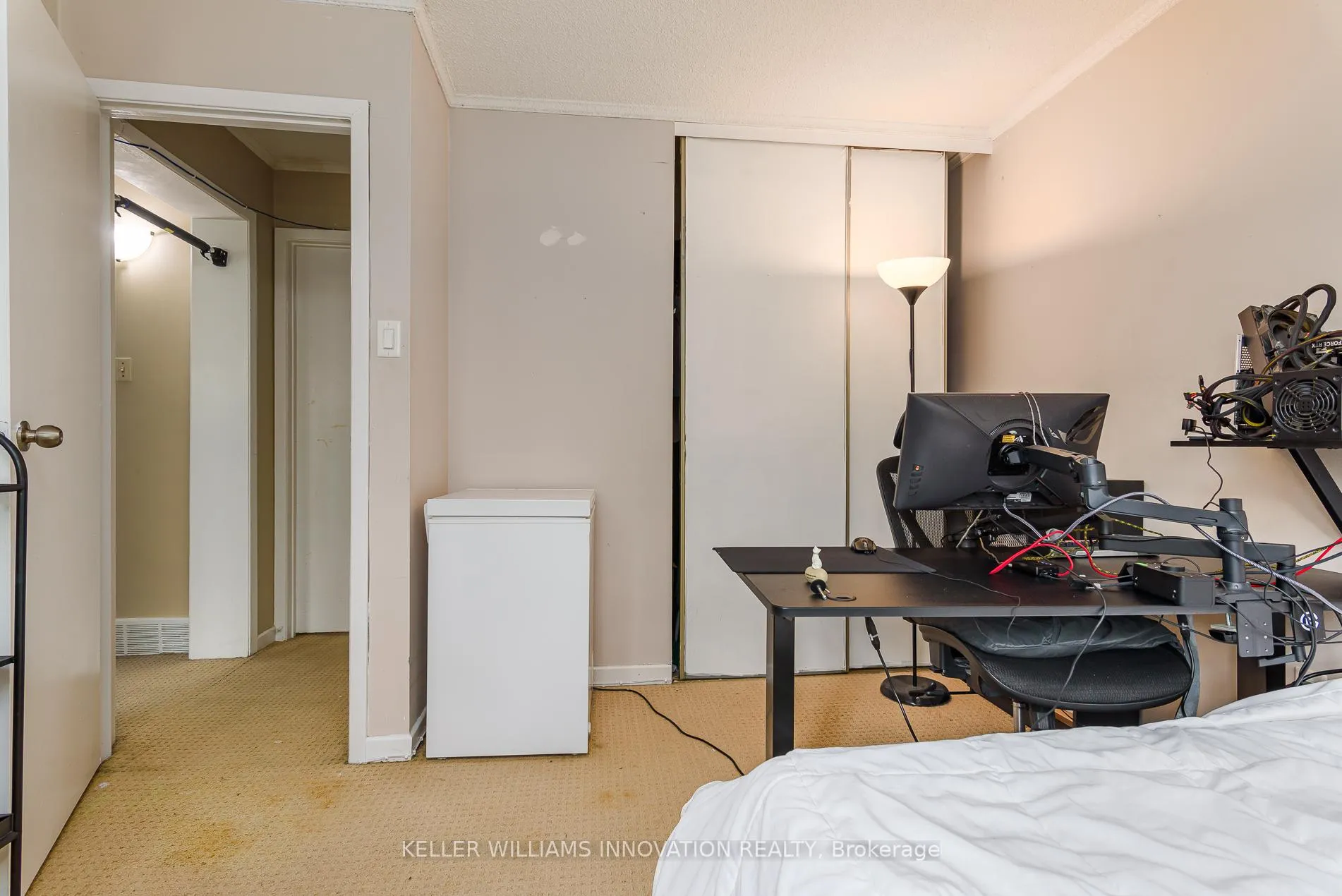 Photo 25 of Unit 32, 121 University Avenue E, Waterloo, Downtown Waterloo — HOMEH