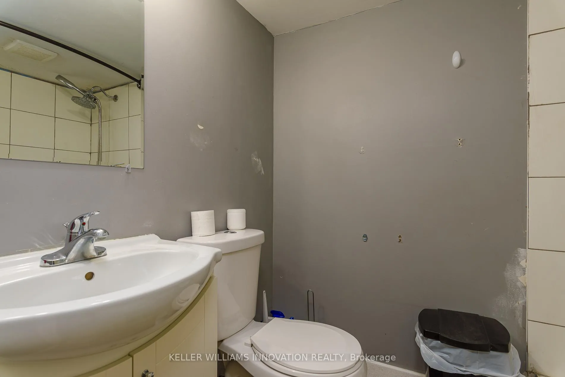 Photo 34 of Unit 32, 121 University Avenue E, Waterloo, Downtown Waterloo — HOMEH