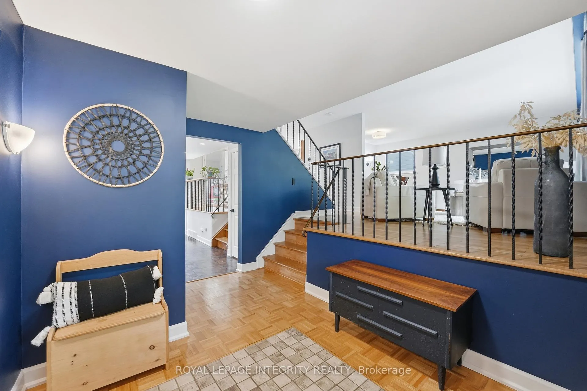 Photo 28 of 6 Woodview Crescent, Ottawa, Blackburn Hamlet — HOMEH