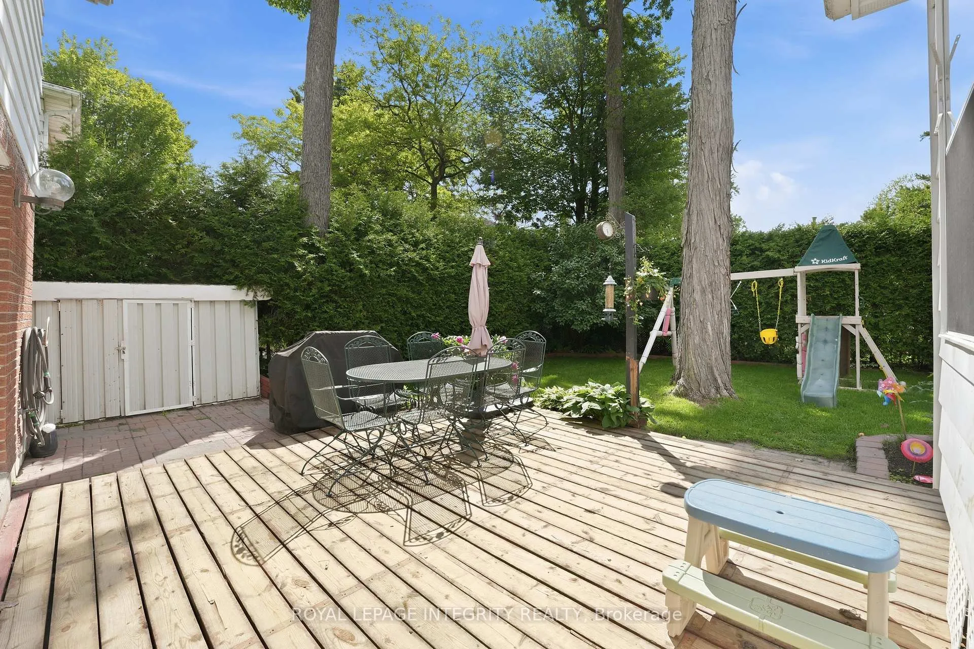 Photo 34 of 6 Woodview Crescent, Ottawa, Blackburn Hamlet — HOMEH