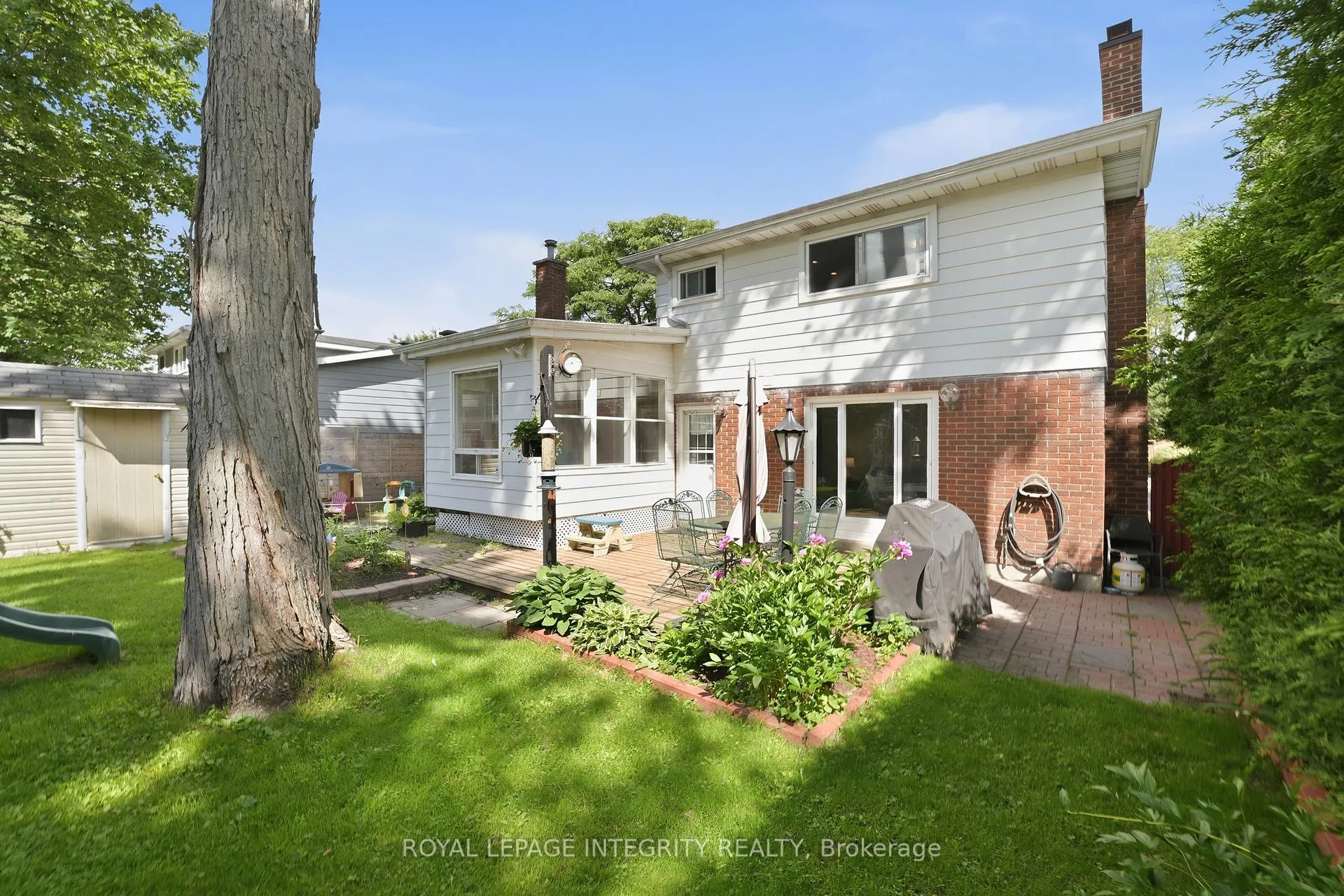 Photo 35 of 6 Woodview Crescent, Ottawa, Blackburn Hamlet — HOMEH