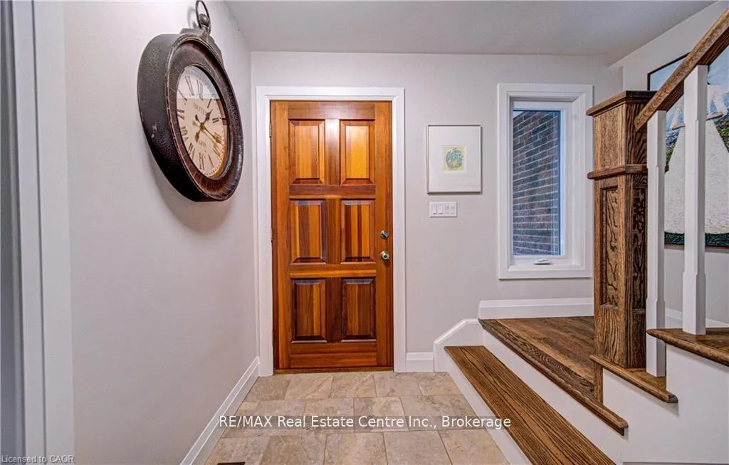 Photo 4 of 336 Maple Avenue S, Brant, Burford — HOMEH