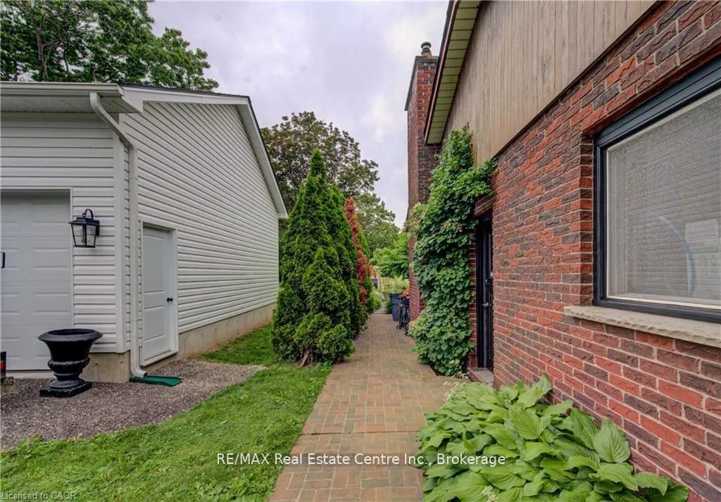 Photo 30 of 336 Maple Avenue S, Brant, Burford — HOMEH