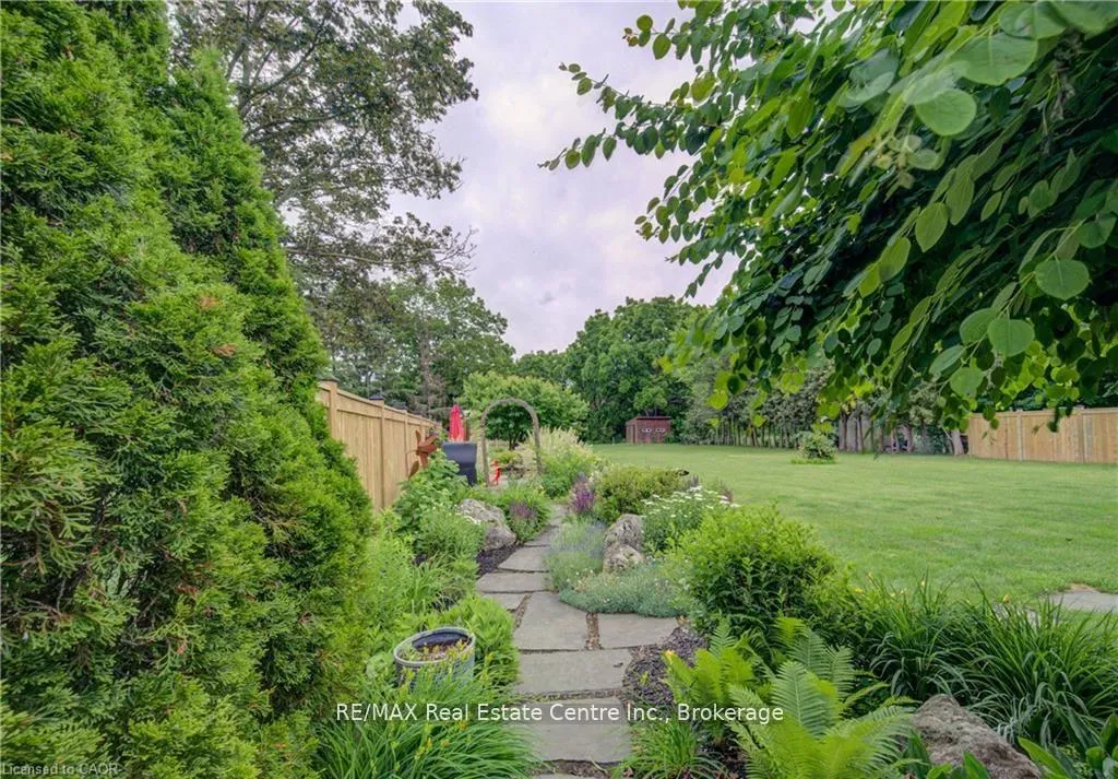 Photo 31 of 336 Maple Avenue S, Brant, Burford — HOMEH