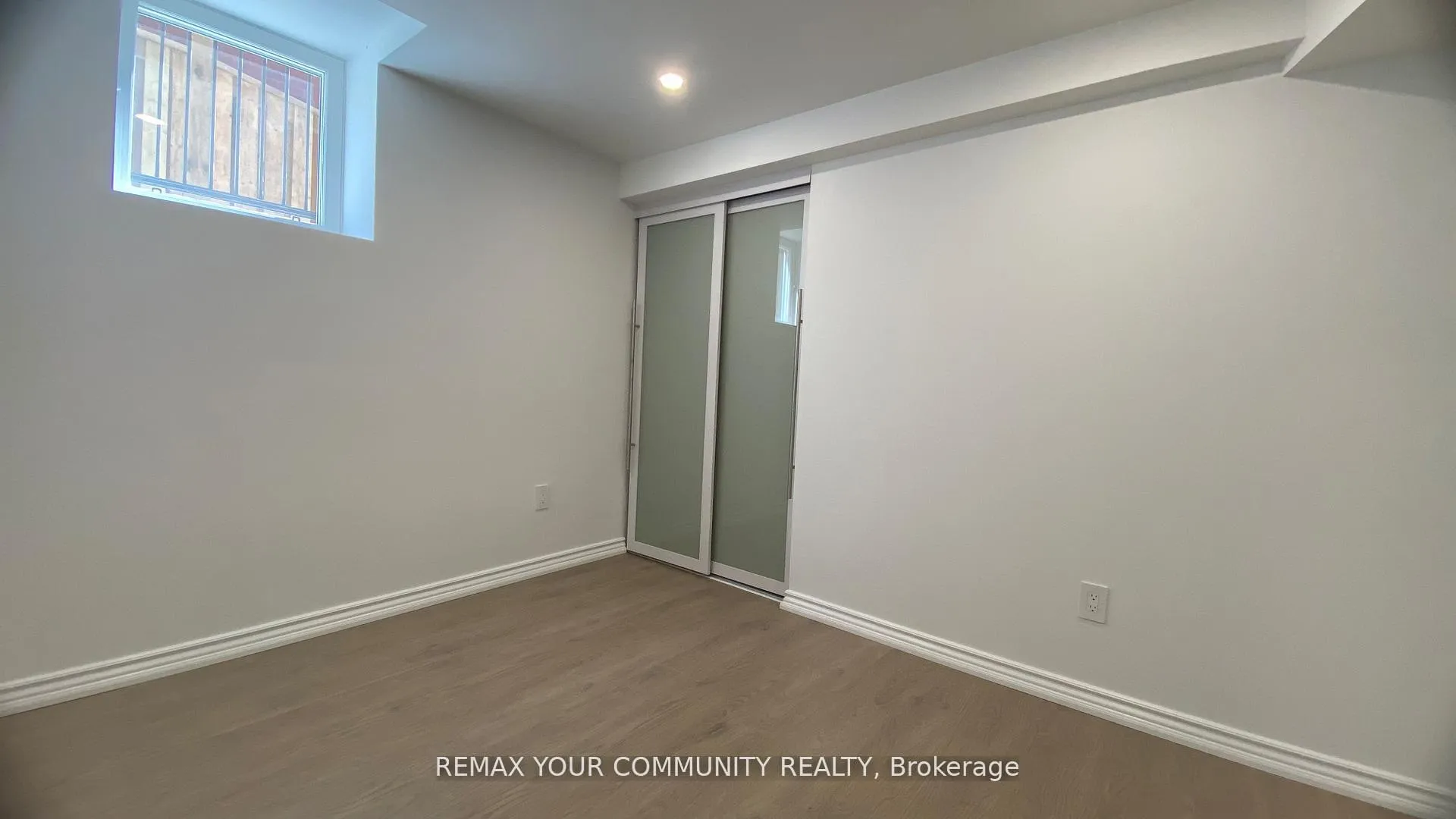 Photo 12 of Unit Basement, 134 B Kemano Road, Aurora, Aurora Heights — HOMEH