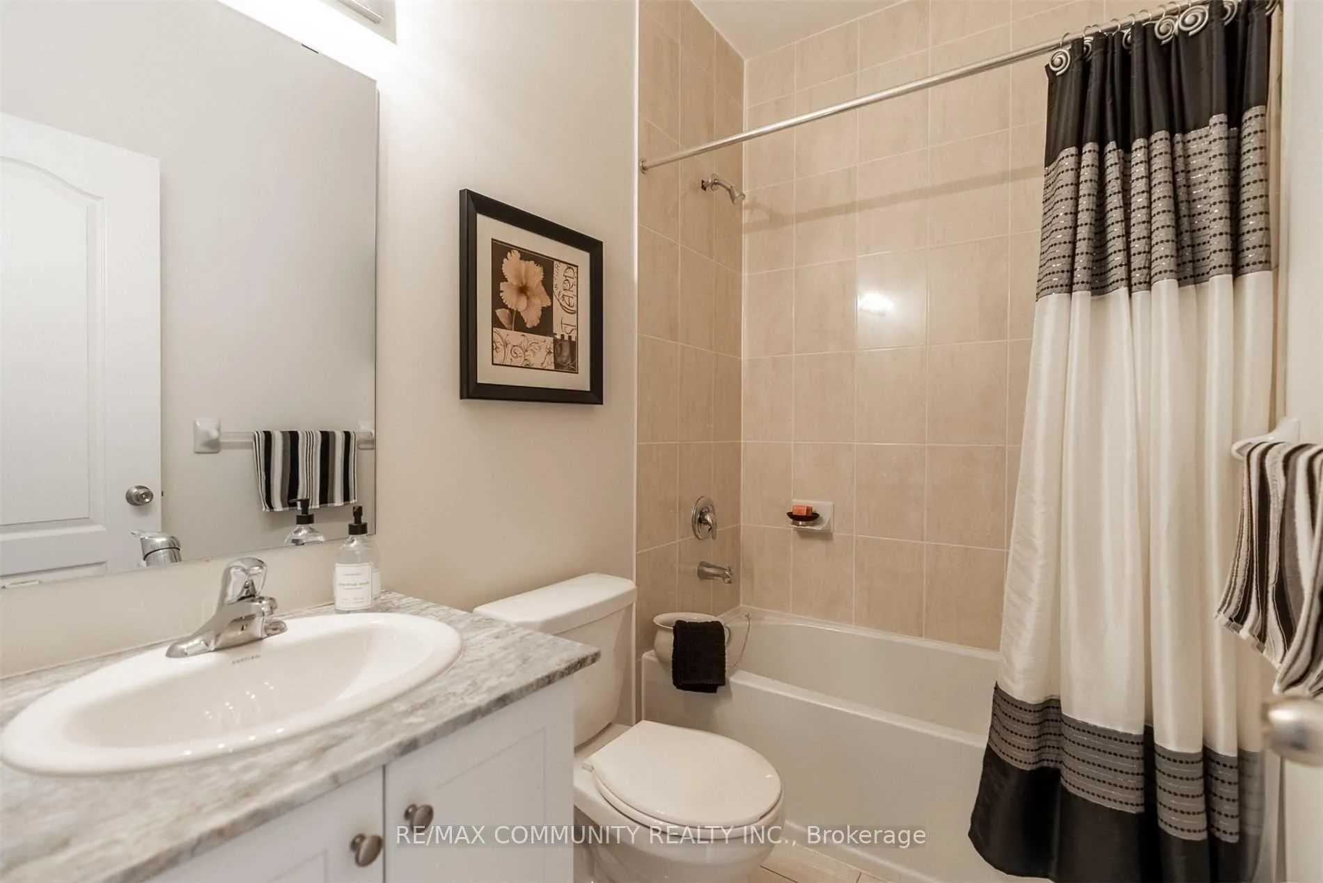Photo 12 of 5 Pollock Avenue, Brock, Beaverton — HOMEH