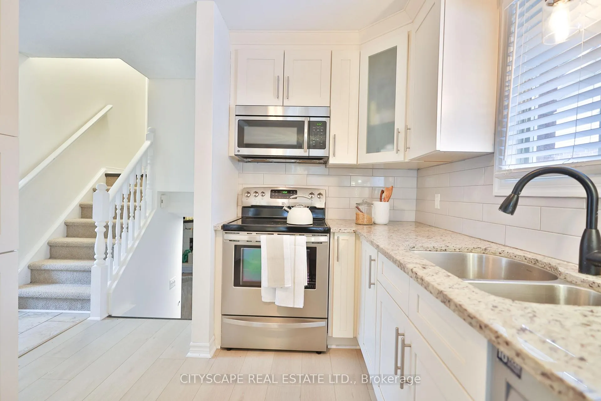 Photo 22 of 161 Bechtel Drive S, Kitchener — HOMEH