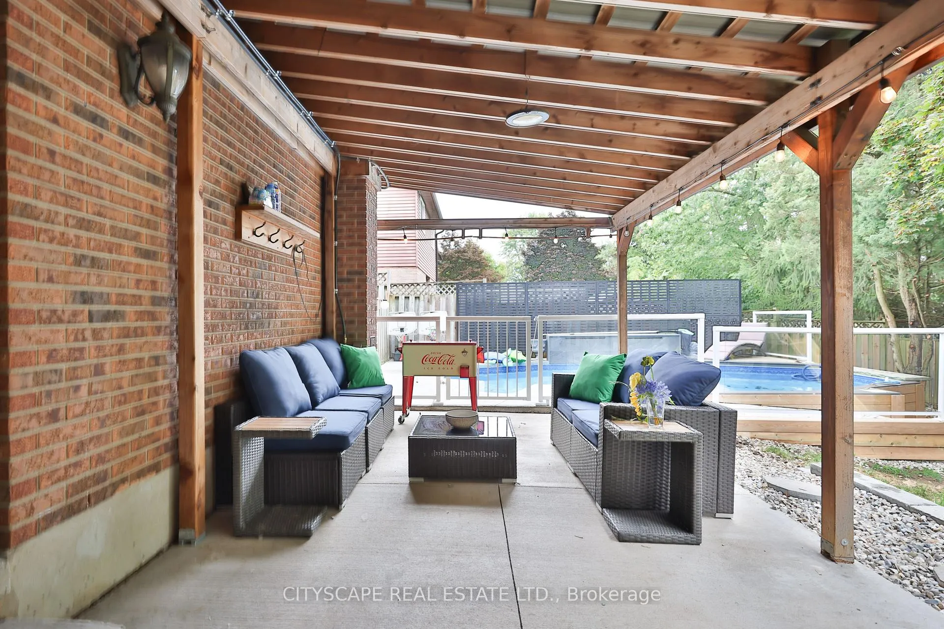 Photo 35 of 161 Bechtel Drive S, Kitchener — HOMEH