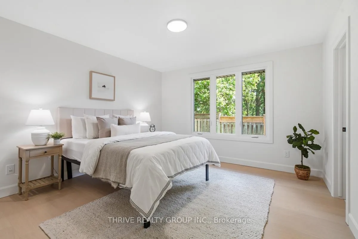 Photo 21 of 744 Barclay Road, London, South M — HOMEH