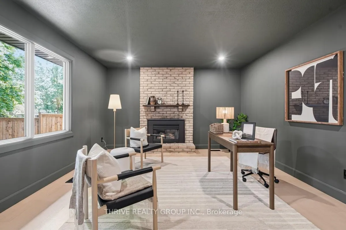 Photo 31 of 744 Barclay Road, London, South M — HOMEH