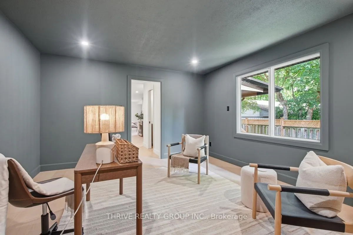 Photo 34 of 744 Barclay Road, London, South M — HOMEH