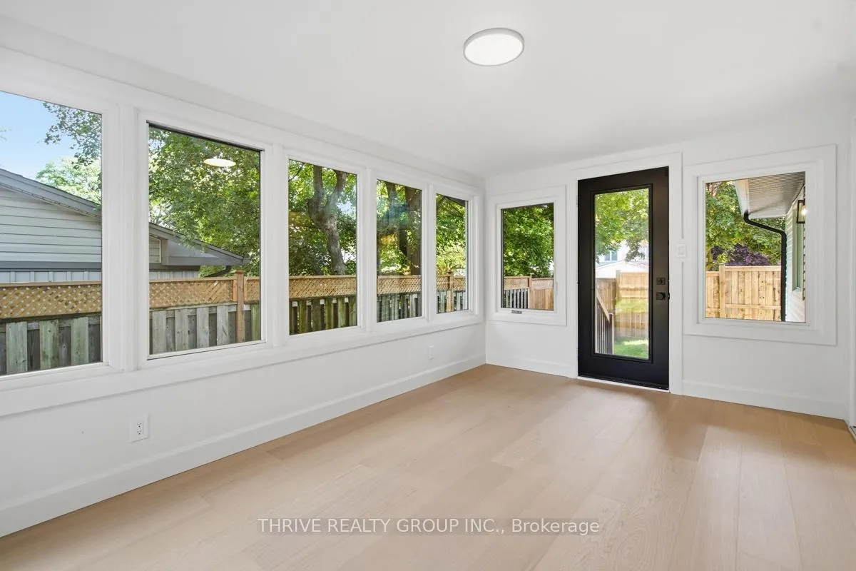 Photo 38 of 744 Barclay Road, London, South M — HOMEH