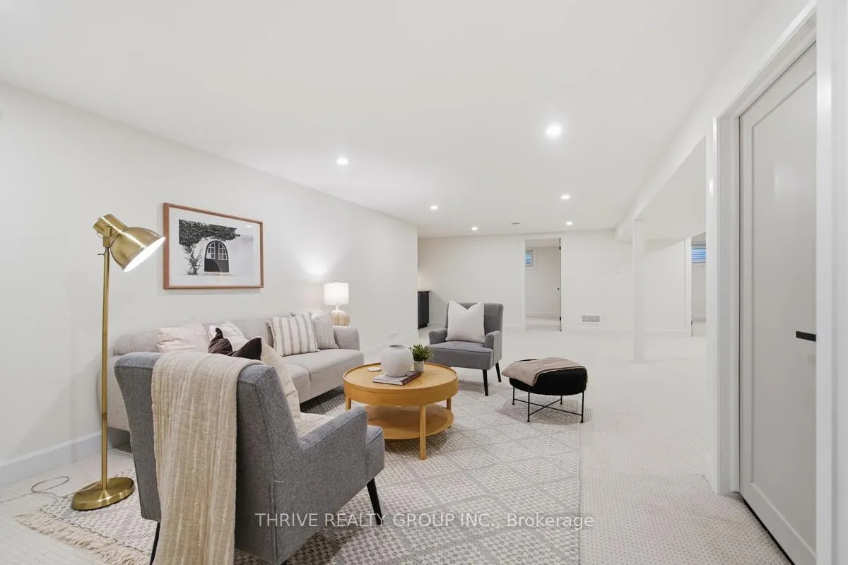 Photo 39 of 744 Barclay Road, London, South M — HOMEH