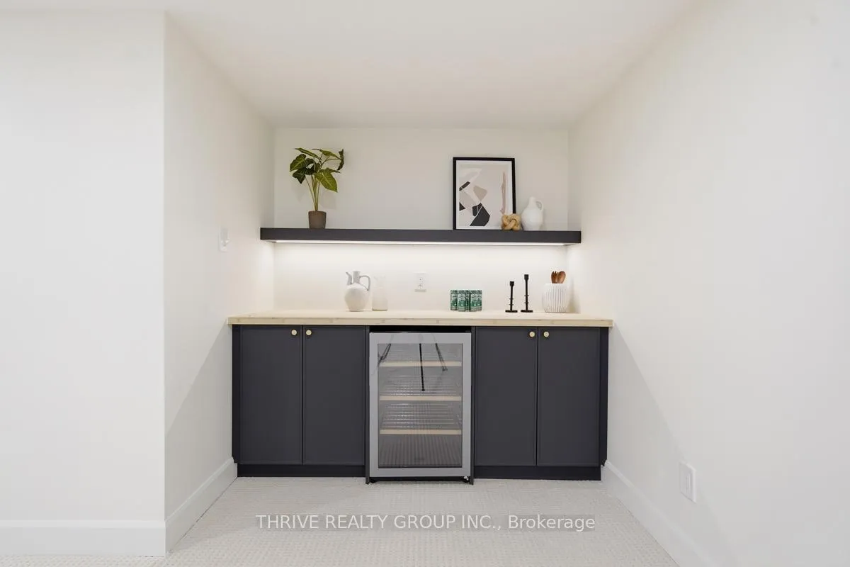 Photo 42 of 744 Barclay Road, London, South M — HOMEH