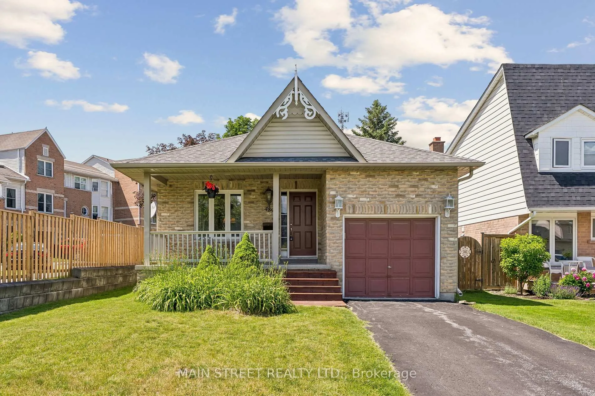 Photo 1 of 489 Cody Crescent, Newmarket, Central Newmarket — HOMEH