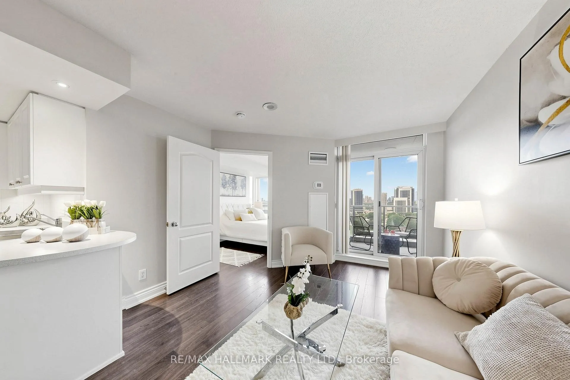 Photo 5 of Unit 1506, 3 Rean Drive, North York, Bayview Village — HOMEH