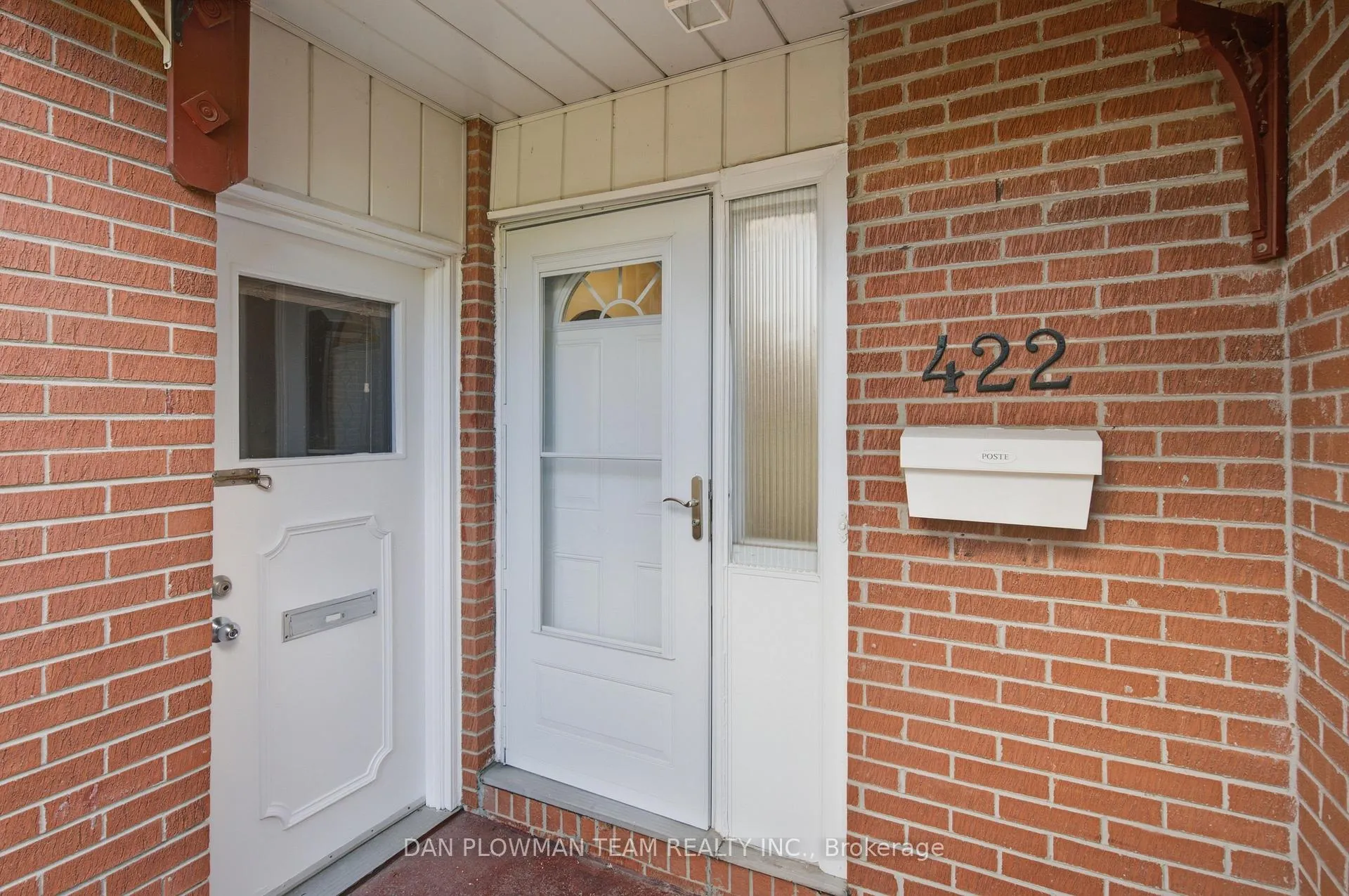 Photo 4 of 422 Lanark Drive, Oshawa, McLaughlin — HOMEH