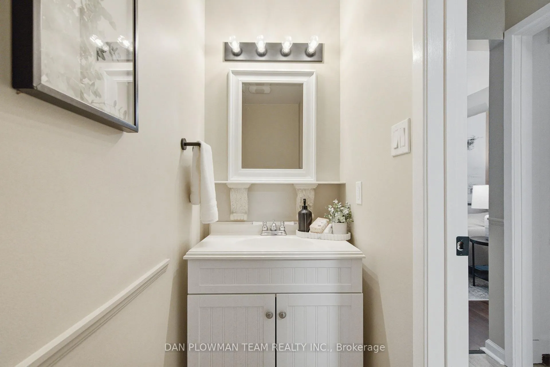 Photo 20 of 422 Lanark Drive, Oshawa, McLaughlin — HOMEH