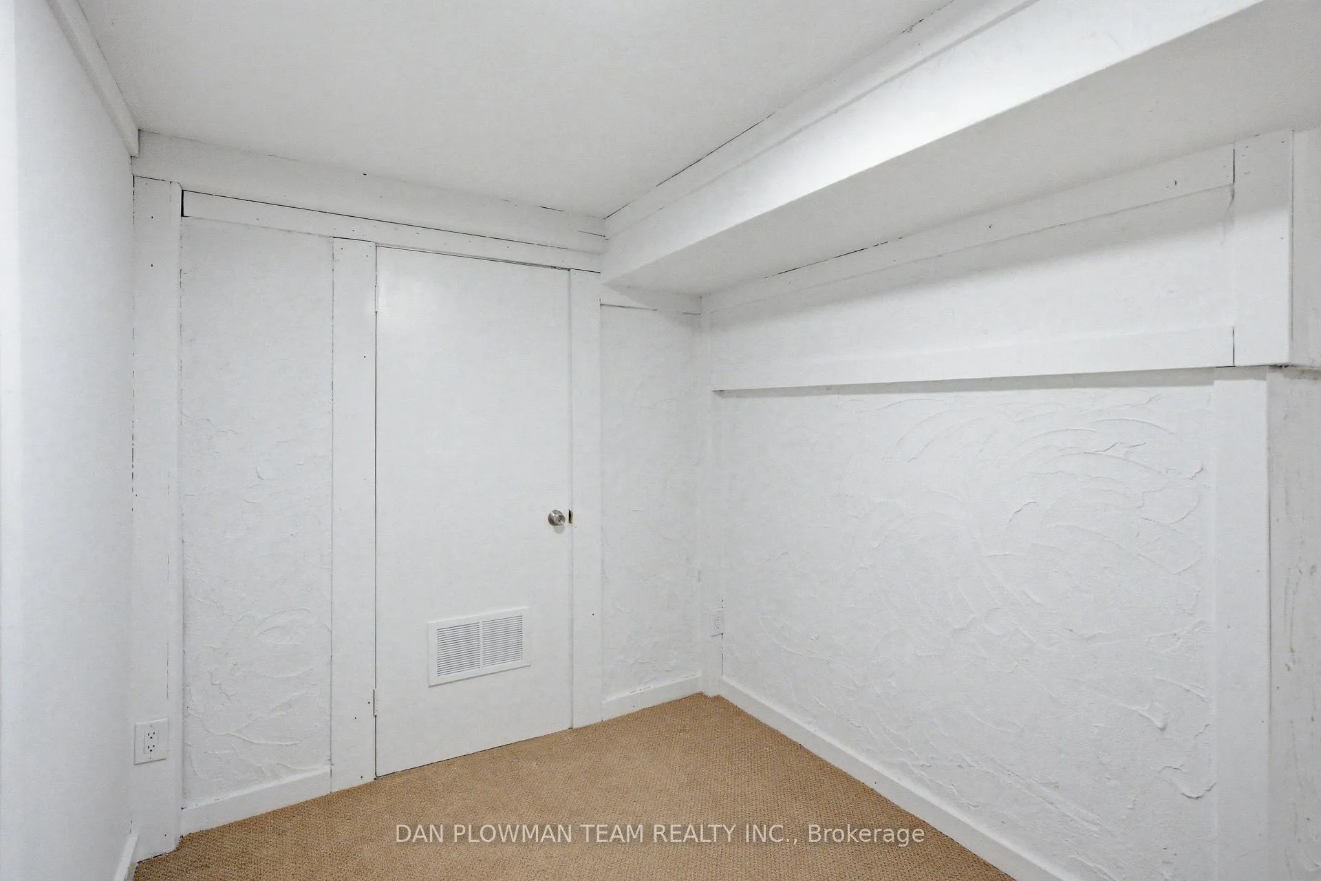 Photo 33 of 422 Lanark Drive, Oshawa, McLaughlin — HOMEH