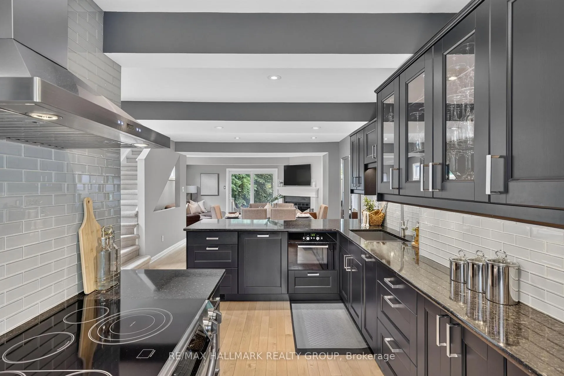 Photo 5 of 1265 Coldrey Avenue, Ottawa, Carlington — HOMEH