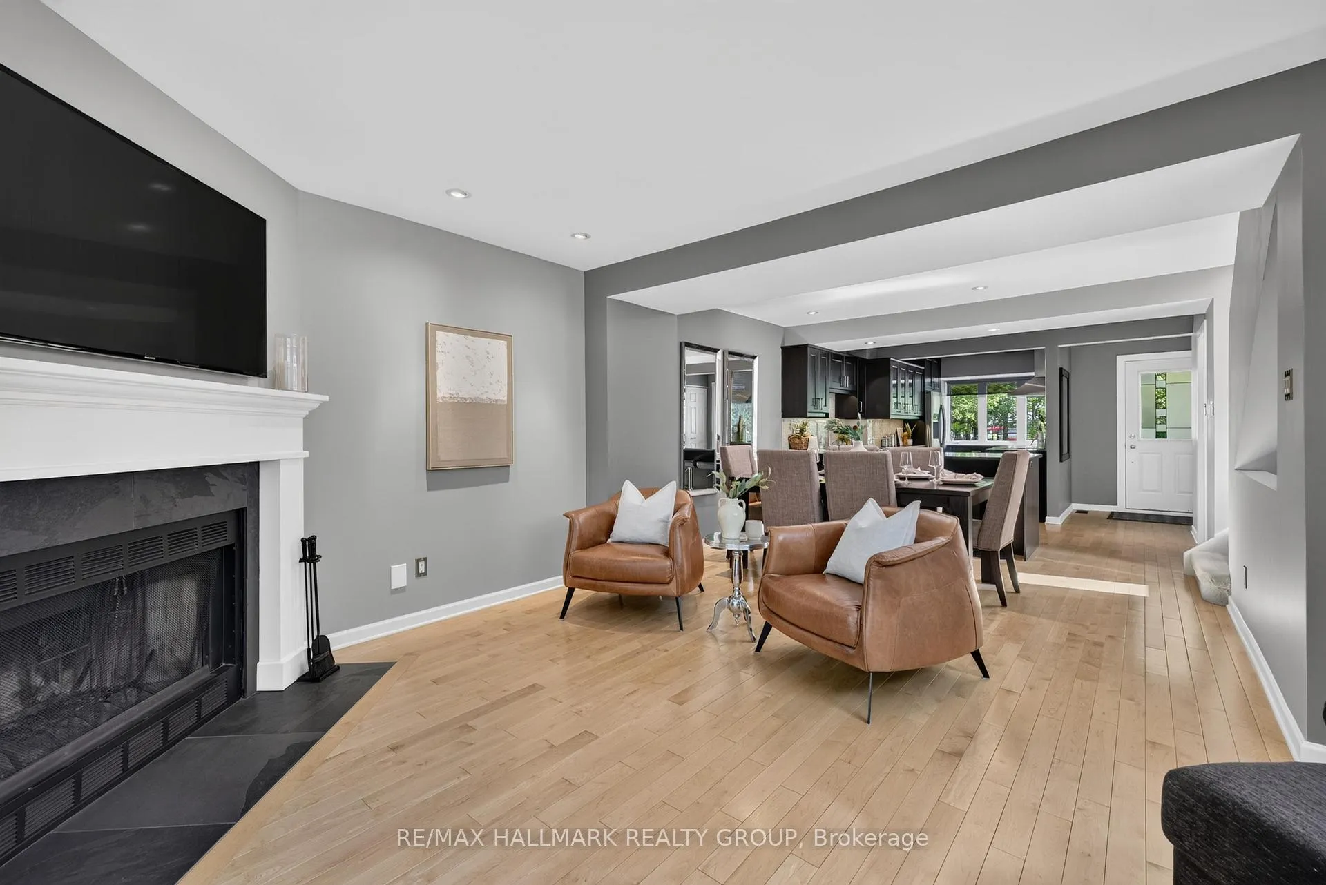 Photo 11 of 1265 Coldrey Avenue, Ottawa, Carlington — HOMEH